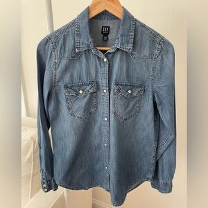 GAP Women’s Denim Button Down Shirt - GAP For Good, Size Small